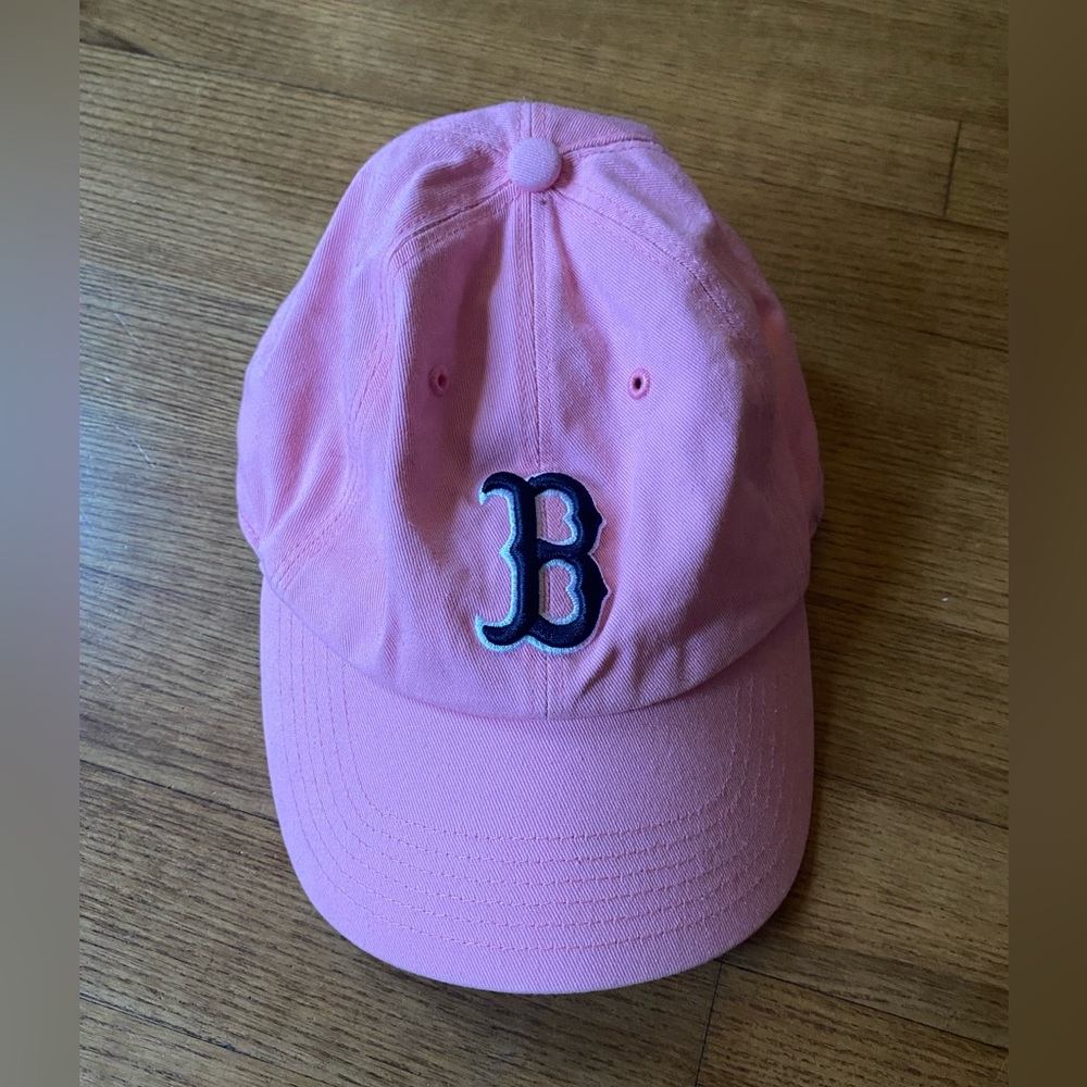 Boston Red Sox Women’s size OS '47 brand Pink Baseball Cap with Embroidered Logo
